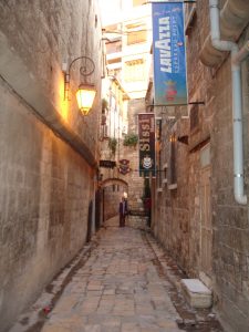 Cobbled al-Sissi street to Beit Wakil